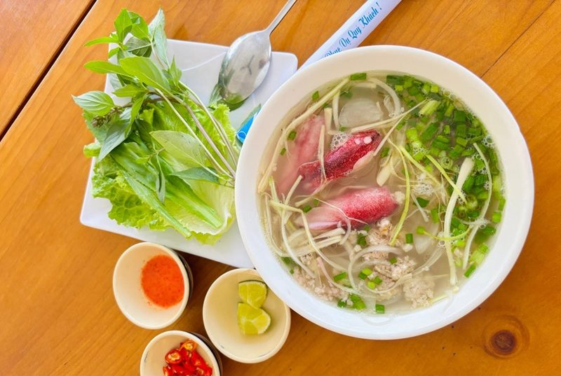 Phở hải sản - Hủ tiếu mực